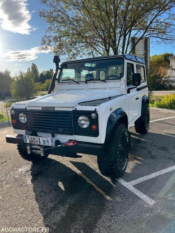 LAND ROVER DEFENDER 90 - SUV: picture 2 LAND ROVER DEFENDER 90 - SUV: picture 2