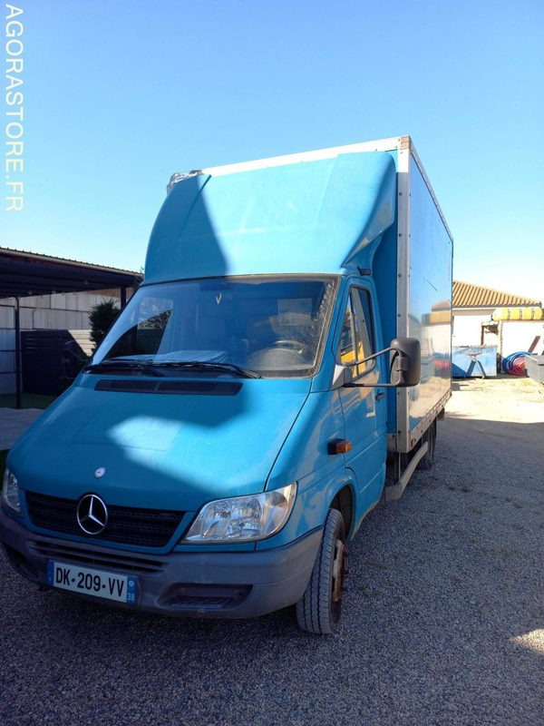 MERCEDES 411 SPRINTER - Panel van: picture 1 MERCEDES 411 SPRINTER - Panel van: picture 1