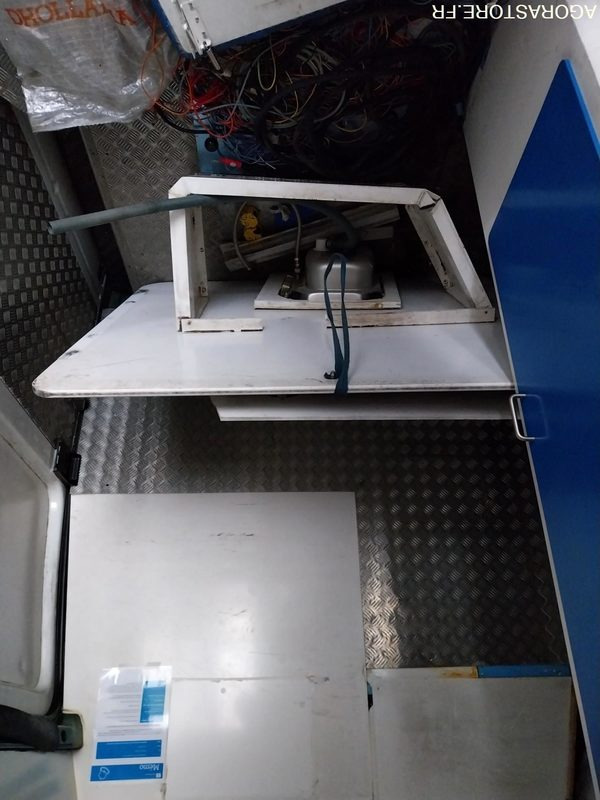 MERCEDES Sprinter 411CDI Fourgon L4 VASP 2004 148238Km ROULANT PRO UNIQUEMENT - Panel van: picture 1 MERCEDES Sprinter 411CDI Fourgon L4 VASP 2004 148238Km ROULANT PRO UNIQUEMENT - Panel van: picture 1