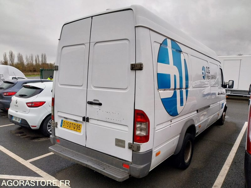 MERCEDES Sprinter 411CDI Fourgon L4 VASP 2004 148238Km ROULANT PRO UNIQUEMENT - Panel van: picture 3 MERCEDES Sprinter 411CDI Fourgon L4 VASP 2004 148238Km ROULANT PRO UNIQUEMENT - Panel van: picture 3