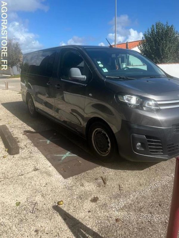MINIBUS CITROEN JUMPY SPACETOURER 1.5L BHDI - 4 portes - 2019 - 182 000km - Minibus, Passenger van: picture 1 MINIBUS CITROEN JUMPY SPACETOURER 1.5L BHDI - 4 portes - 2019 - 182 000km - Minibus, Passenger van: picture 1