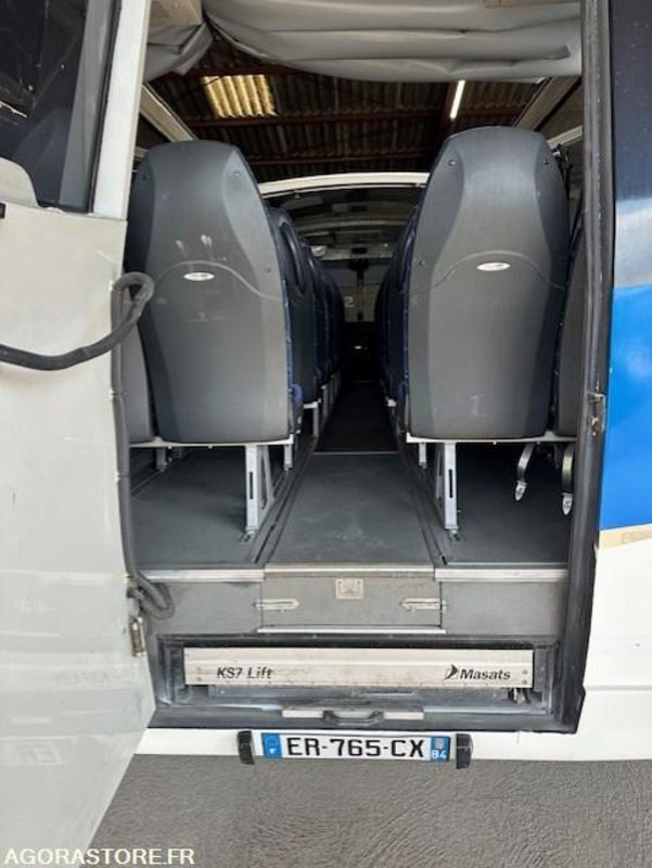 MINICARS IVECO BUS DAILY TOURYS 25397 MEC 2017 KM 239000 ER-765-CX - Minibus, Passenger van: picture 4 MINICARS IVECO BUS DAILY TOURYS 25397 MEC 2017 KM 239000 ER-765-CX - Minibus, Passenger van: picture 4