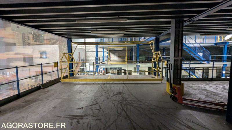 Mezzanine métallique 2 niveaux - Tool/ Equipment: picture 4 Mezzanine métallique 2 niveaux - Tool/ Equipment: picture 4