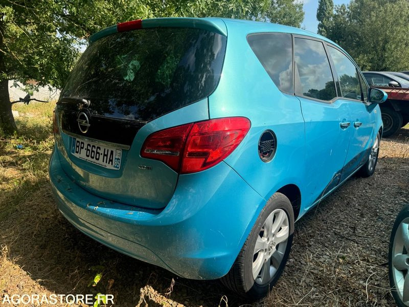 OPEL MERIVA 1.7 CDTI 110 CV - Car: picture 3 OPEL MERIVA 1.7 CDTI 110 CV - Car: picture 3