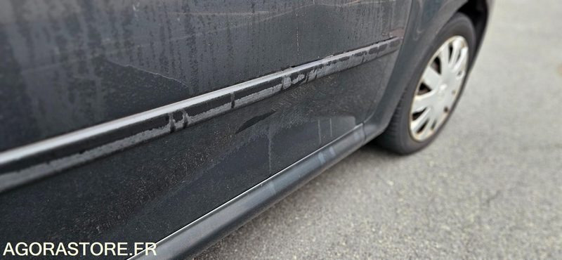 PEUGEOT 107 191DBA59 - Car: picture 5 PEUGEOT 107 191DBA59 - Car: picture 5