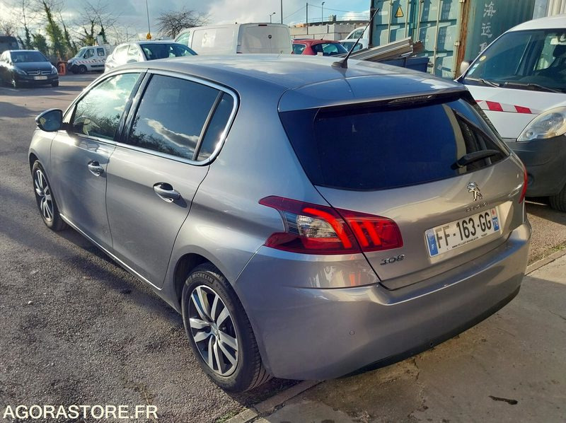 Car PEUGEOT 308 phase II - 110ch - 2019 - 88946km - ESSENCE: picture 6