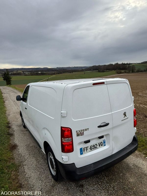PEUGEOT EXPERT 2L HDI 122CH ANNÉE 2019 PREMIERE MAIN - Small van: picture 4 PEUGEOT EXPERT 2L HDI 122CH ANNÉE 2019 PREMIERE MAIN - Small van: picture 4