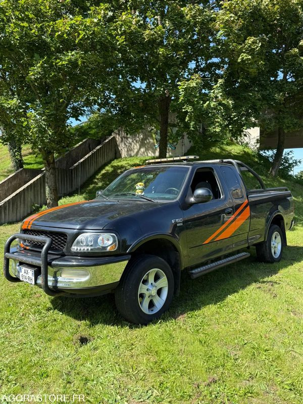 PICK UP FORD 4X4 F150 Automatique V8 - ESSENCE GPL - 236000 KMS - Car: picture 1 PICK UP FORD 4X4 F150 Automatique V8 - ESSENCE GPL - 236000 KMS - Car: picture 1
