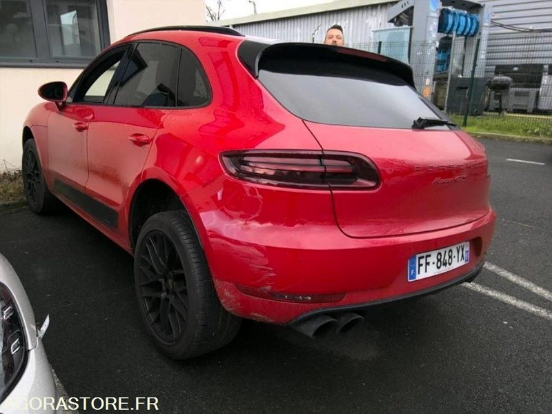 PORSCHE MACAN GTS 3.0 BI-TURBO 360 CH - 2019 - 49 732 KM - SUV: picture 1 PORSCHE MACAN GTS 3.0 BI-TURBO 360 CH - 2019 - 49 732 KM - SUV: picture 1
