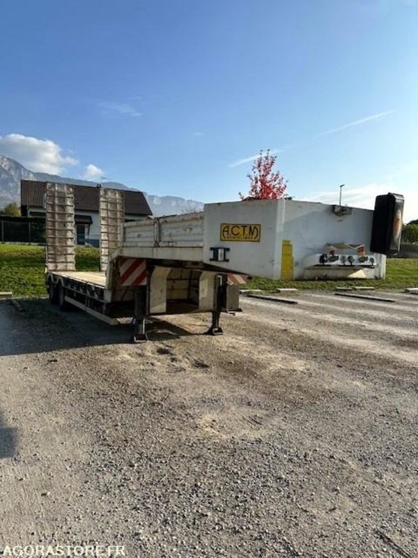 PORTE ENGINS ACTM CU23T - 2012 - Low loader trailer: picture 3 PORTE ENGINS ACTM CU23T - 2012 - Low loader trailer: picture 3