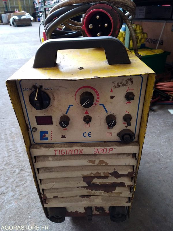 POSTE A SOUDER TIG SUR ROULETTES - Welding equipment: picture 1 POSTE A SOUDER TIG SUR ROULETTES - Welding equipment: picture 1