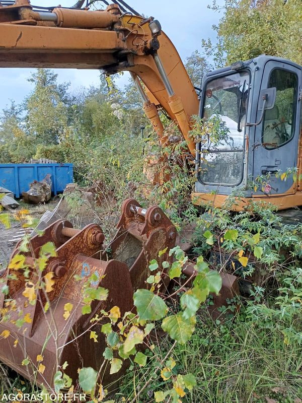 Pelle Case CX 135 SR 2015 7000 heures avec bras deporté et 3 godets - Excavator: picture 3 Pelle Case CX 135 SR 2015 7000 heures avec bras deporté et 3 godets - Excavator: picture 3