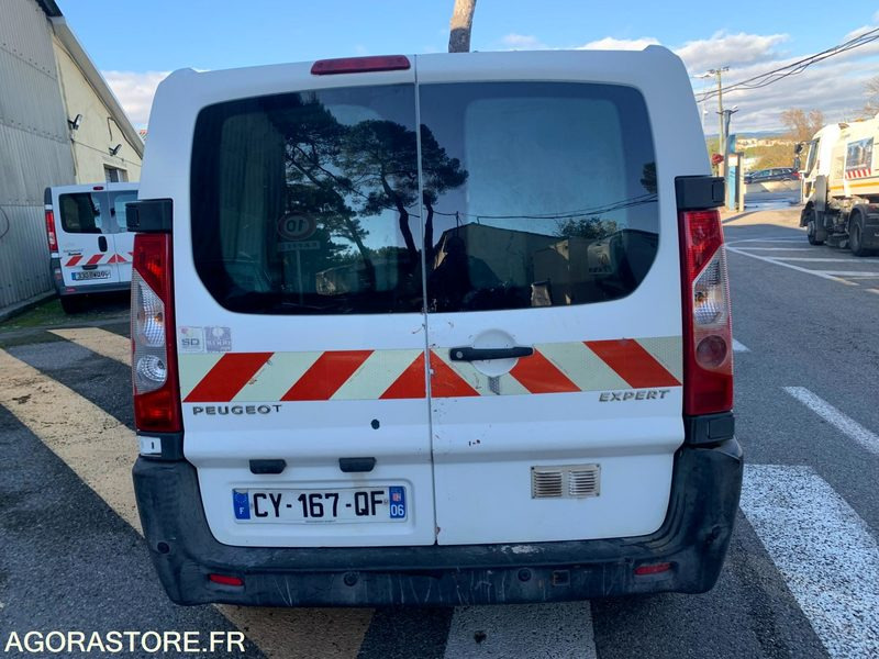 Peugeot Expert - 2013 - 124 098 kms - CY 167 QF - Panel van: picture 5 Peugeot Expert - 2013 - 124 098 kms - CY 167 QF - Panel van: picture 5