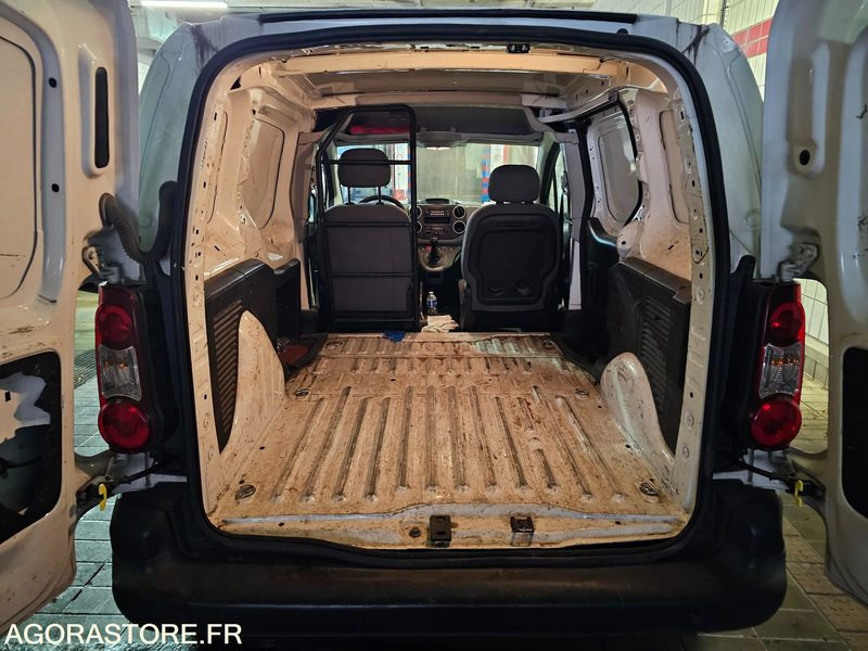 Small van Peugeot Partner - 2013 - 91134kms - CQ 658 PQ: picture 13