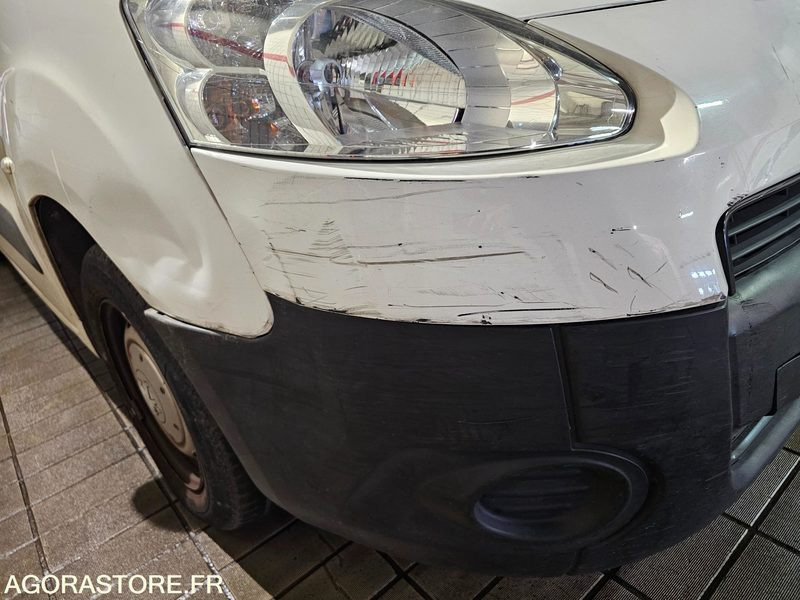 Small van Peugeot Partner - 2013 - 91134kms - CQ 658 PQ: picture 21