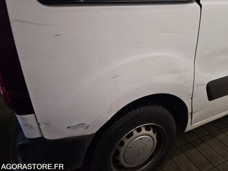 Small van Peugeot Partner - 2013 - 91134kms - CQ 658 PQ: picture 24