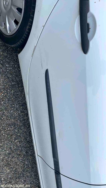 RENAULT CLIO - 192291 KM - 2007 - Car: picture 5 RENAULT CLIO - 192291 KM - 2007 - Car: picture 5