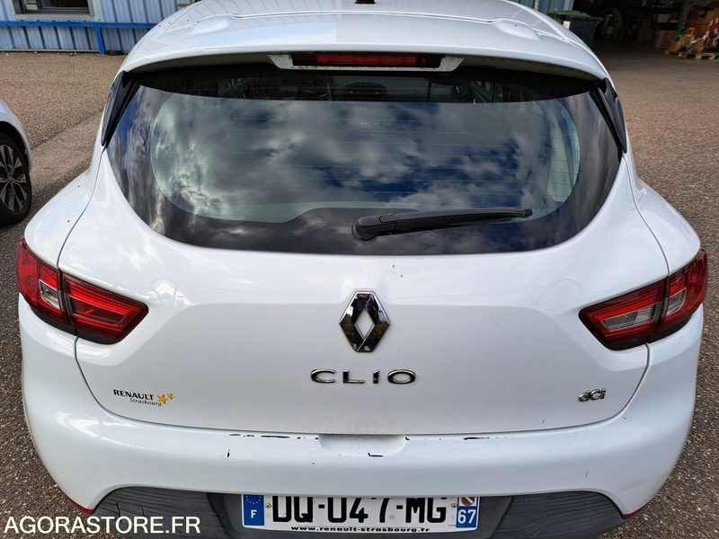 RENAULT CLIO 4 - 2015 / 193268 KM (DQ-047-MG) - Car: picture 2 RENAULT CLIO 4 - 2015 / 193268 KM (DQ-047-MG) - Car: picture 2