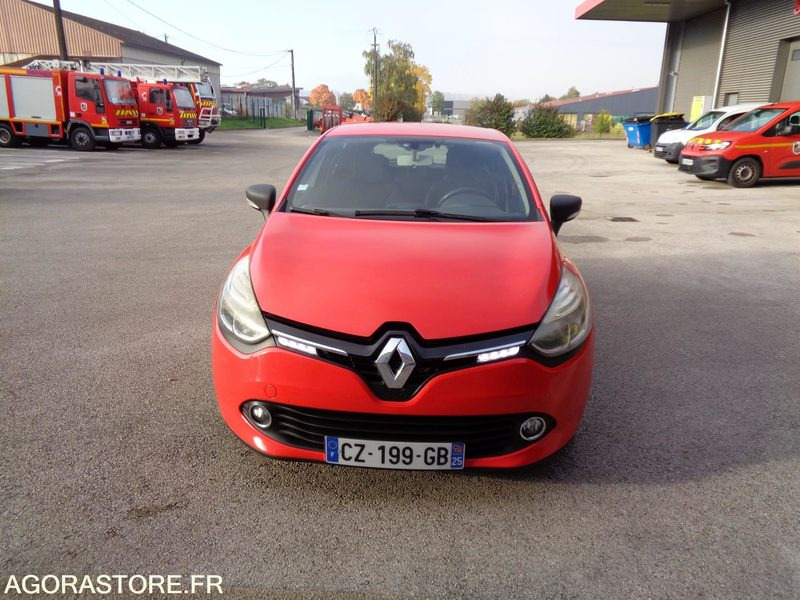 RENAULT CLIO 4 CZ.199.GB - Car: picture 1 RENAULT CLIO 4 CZ.199.GB - Car: picture 1