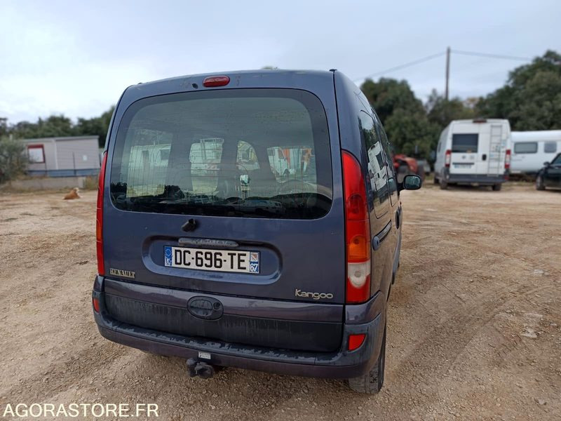 RENAULT KANGOO 1.5 DCI - 2003 - 227000KMS - Car: picture 3 RENAULT KANGOO 1.5 DCI - 2003 - 227000KMS - Car: picture 3