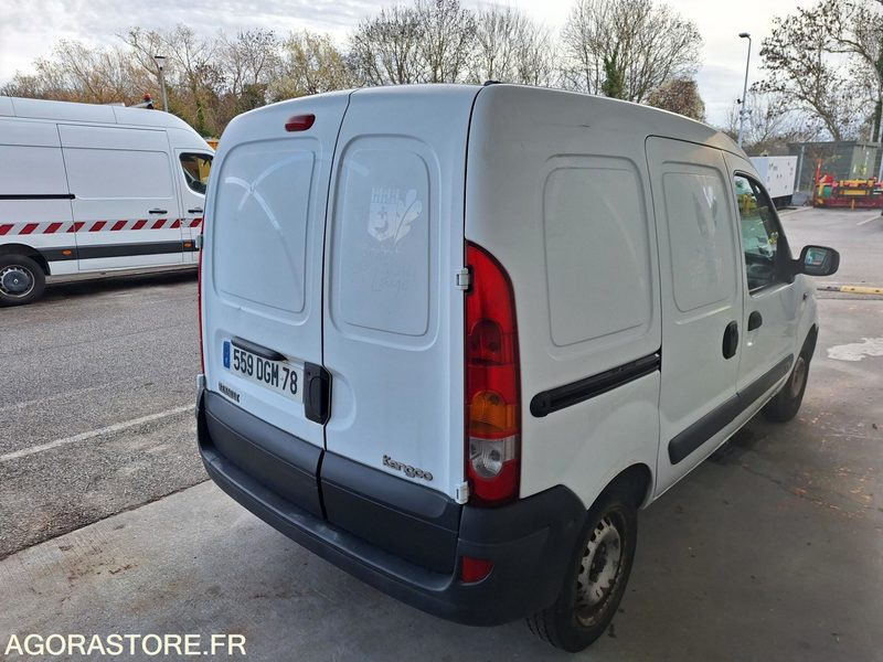 RENAULT KANGOO _ 2 places _ Essence/GPL - Small van: picture 5 RENAULT KANGOO _ 2 places _ Essence/GPL - Small van: picture 5