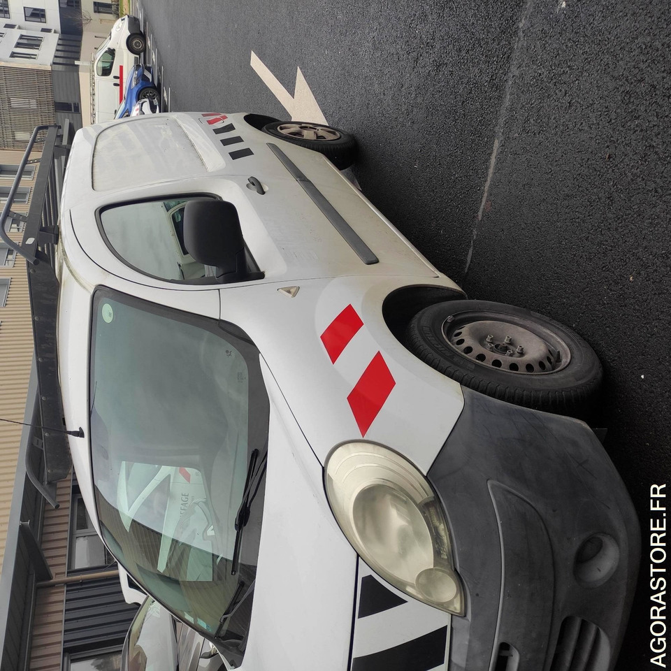 RENAULT - KANGOO - 2012 / 178051 KM (CA-353-KD) - Panel van: picture 3 RENAULT - KANGOO - 2012 / 178051 KM (CA-353-KD) - Panel van: picture 3