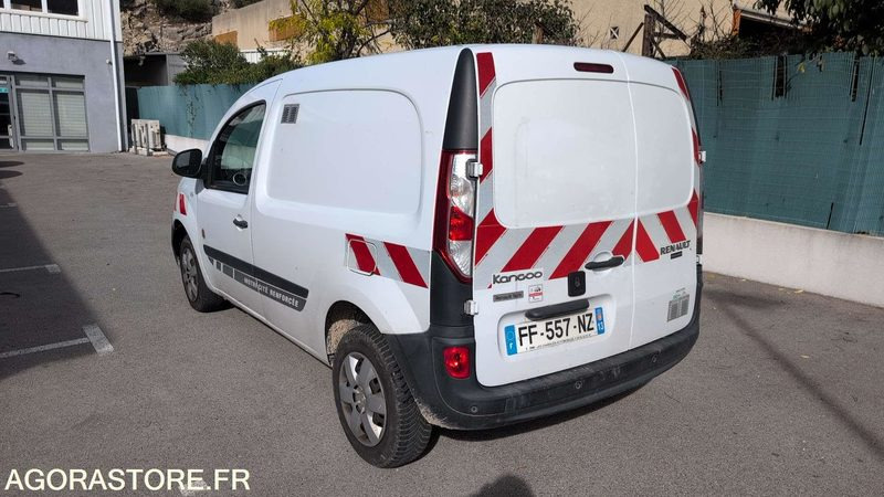 RENAULT KANGOO - 2019 - 212301KM - FF557NZ - Small van: picture 4 RENAULT KANGOO - 2019 - 212301KM - FF557NZ - Small van: picture 4