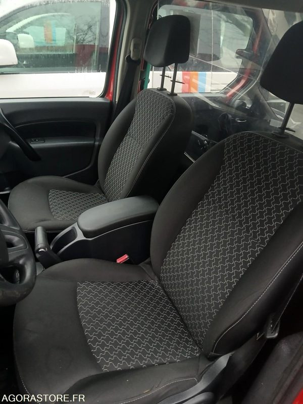 RENAULT KANGOO TPMR N°150543 - Minibus, Passenger van: picture 5 RENAULT KANGOO TPMR N°150543 - Minibus, Passenger van: picture 5