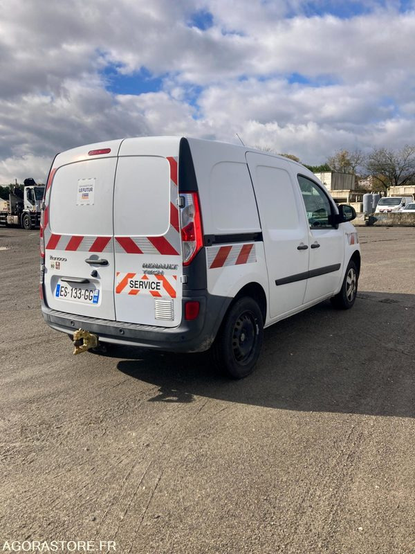 RENAULT KANGOO diesel - Année 2017 - 330 000 km - Small van: picture 5 RENAULT KANGOO diesel - Année 2017 - 330 000 km - Small van: picture 5