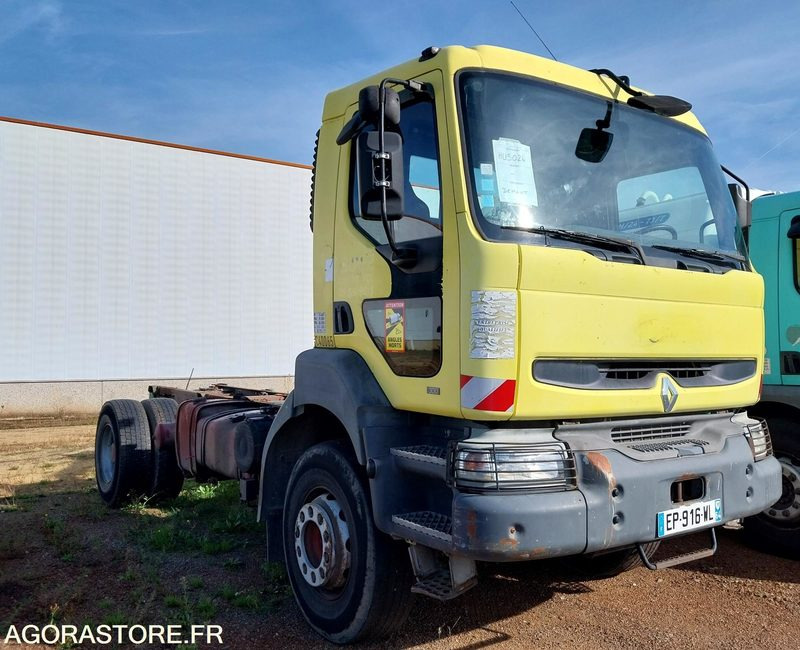 RENAULT KERAX 300-19 / 1999 / 660960 km - Cab chassis truck: picture 1 RENAULT KERAX 300-19 / 1999 / 660960 km - Cab chassis truck: picture 1