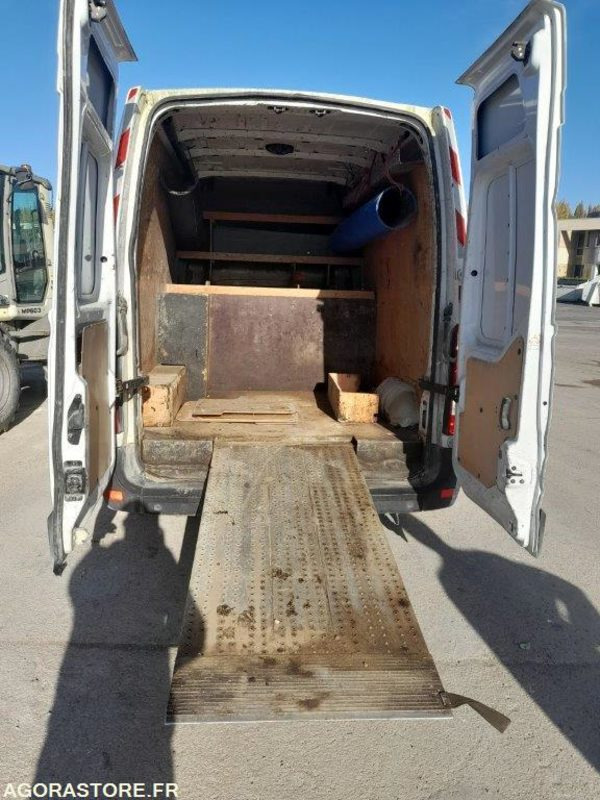 RENAULT MASTER - 2012 - 241500 KM - Panel van: picture 5 RENAULT MASTER - 2012 - 241500 KM - Panel van: picture 5