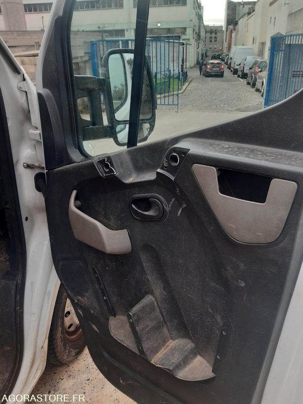 RENAULT MASTER BENNE DANS L'ETAT - Tipper van: picture 4 RENAULT MASTER BENNE DANS L'ETAT - Tipper van: picture 4