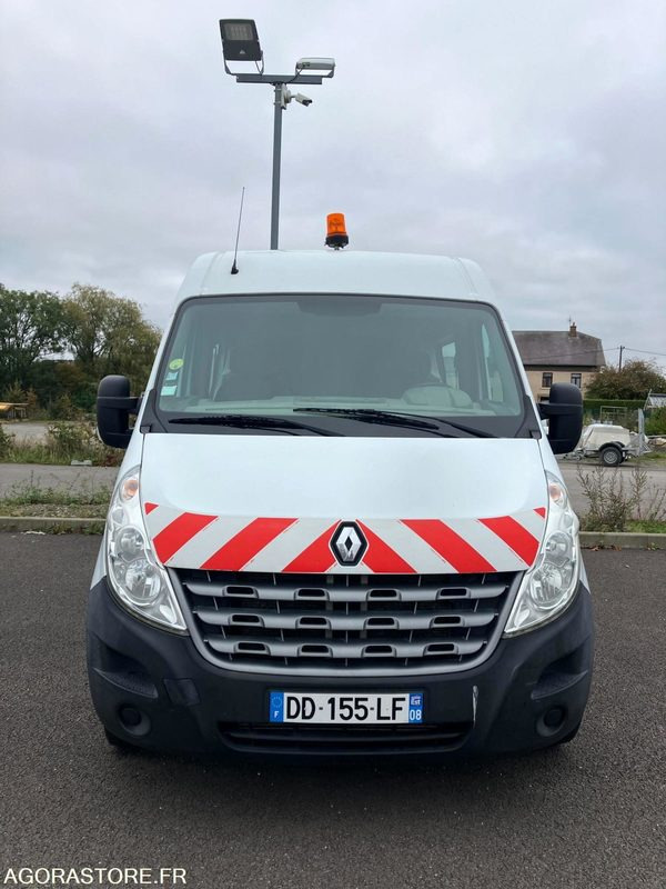 RENAULT MASTER CABINE APPROFONDIE -2014 - 307 00 km - Panel van: picture 2 RENAULT MASTER CABINE APPROFONDIE -2014 - 307 00 km - Panel van: picture 2