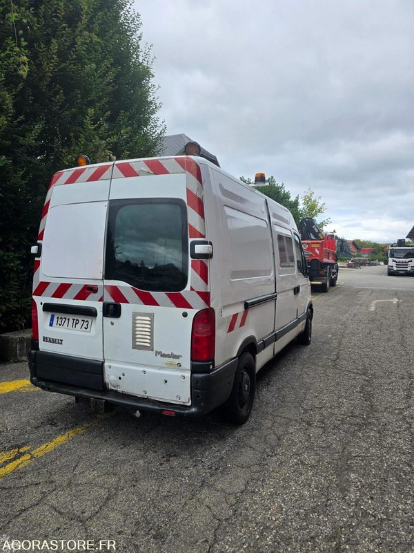 RENAULT MASTER - Panel van: picture 3 RENAULT MASTER - Panel van: picture 3