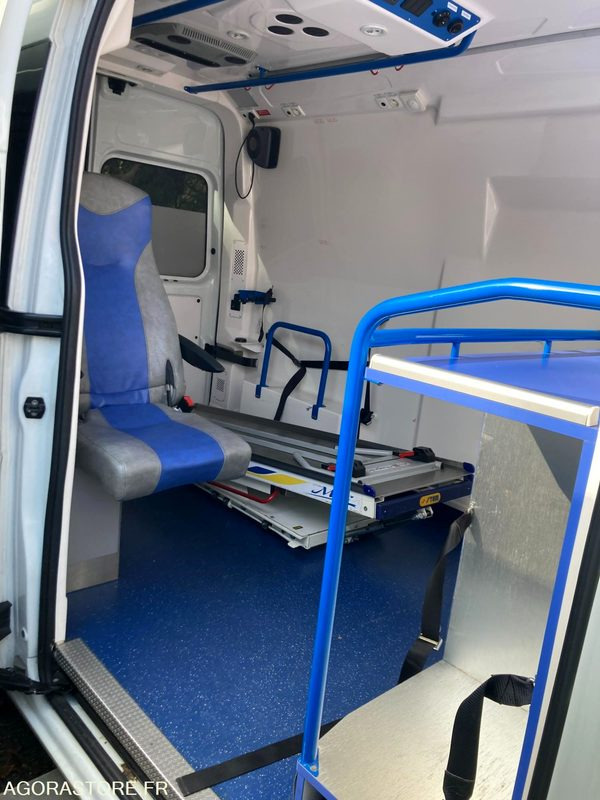 Ambulance RENAULT MASTER VASP type ambulance: picture 8