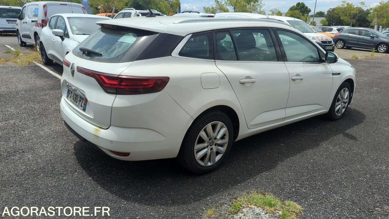 RENAULT MÉGANE 126390kms - 2021 - Station wagon: picture 2 RENAULT MÉGANE 126390kms - 2021 - Station wagon: picture 2