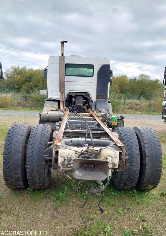 RENAULT PREMIUM 370-19 / 2007 / 371820 km - Cab chassis truck: picture 3 RENAULT PREMIUM 370-19 / 2007 / 371820 km - Cab chassis truck: picture 3