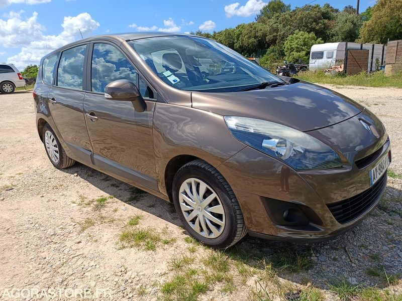 RENAULT SCENIC - 2010 - 138500KMS - Car: picture 2 RENAULT SCENIC - 2010 - 138500KMS - Car: picture 2