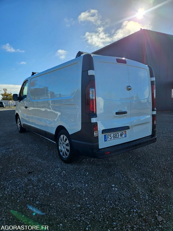RENAULT TRAFIC 2.0 DCI 120 L2H1 - 2020 - 67800km - Panel van: picture 5 RENAULT TRAFIC 2.0 DCI 120 L2H1 - 2020 - 67800km - Panel van: picture 5