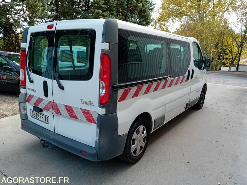 RENAULT TRAFIC DCI 115 L2H2 VP 9 places - Minibus, Passenger van: picture 3 RENAULT TRAFIC DCI 115 L2H2 VP 9 places - Minibus, Passenger van: picture 3