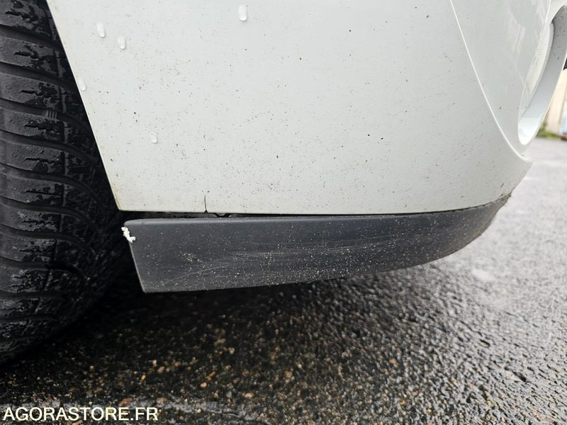 Car Renault Clio - 2005 - 94635KM - 8970SK41: picture 16