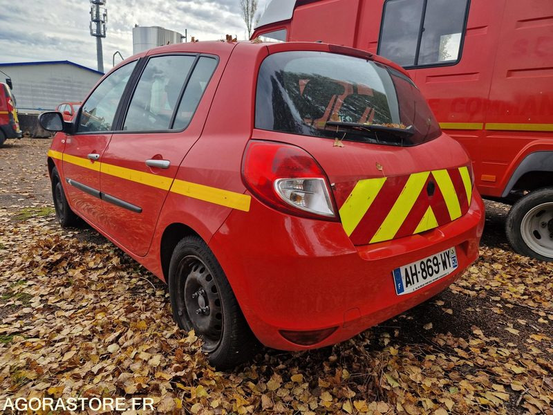 Renault Clio - 2009-166139 - AH869WY - Car: picture 4 Renault Clio - 2009-166139 - AH869WY - Car: picture 4