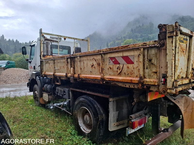 Renault KERAX 2004 - 252967 kms - Tipper van: picture 4 Renault KERAX 2004 - 252967 kms - Tipper van: picture 4