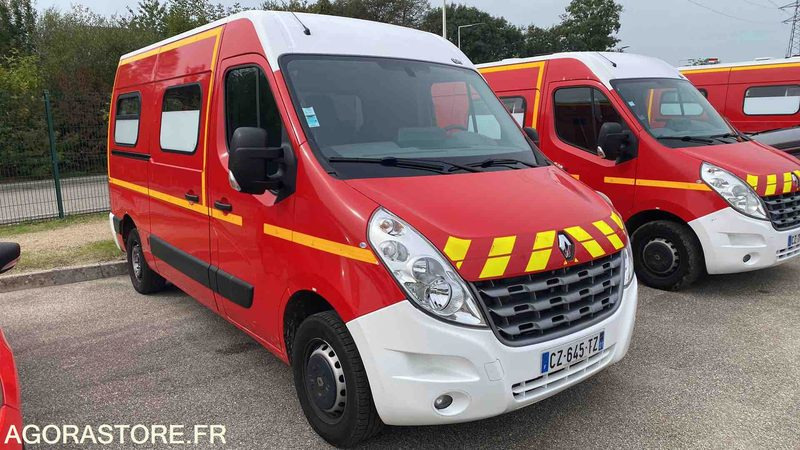 Renault Master III - 23/10/2013 - Ambulance: picture 1 Renault Master III - 23/10/2013 - Ambulance: picture 1