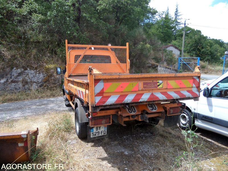 Renault mascott tribenne 5T- 310000km - 2001 (BY-529-FQ) - Tipper van: picture 4 Renault mascott tribenne 5T- 310000km - 2001 (BY-529-FQ) - Tipper van: picture 4
