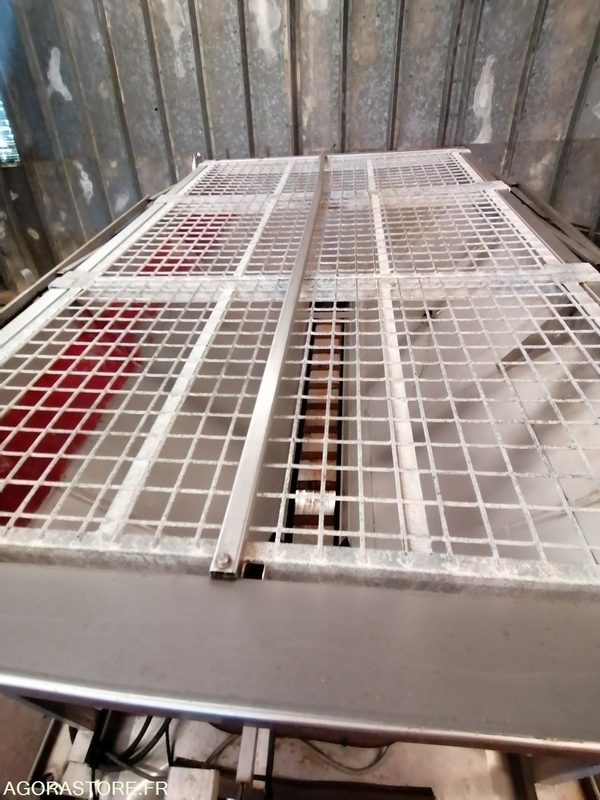 Saleuse benne poids lourd 19T - Sand/ Salt spreader: picture 3 Saleuse benne poids lourd 19T - Sand/ Salt spreader: picture 3