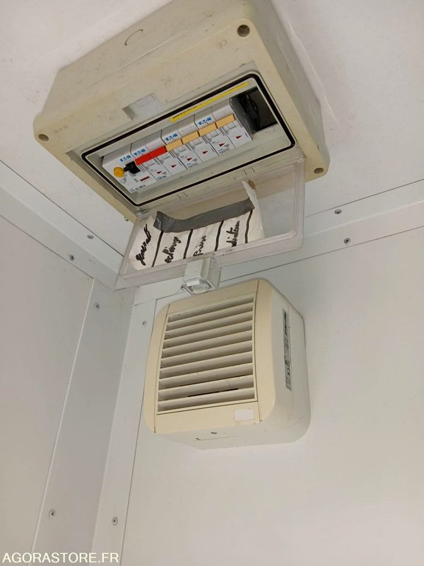 Sanitaires WC, lavabo mobile - Construction container: picture 3 Sanitaires WC, lavabo mobile - Construction container: picture 3