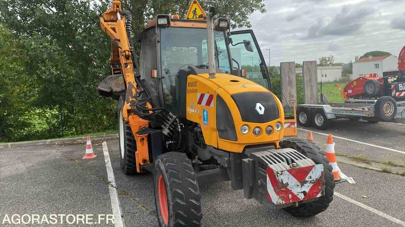 TRACTEUR RENAULT ERGOS 446 - 2009 - Farm tractor: picture 2 TRACTEUR RENAULT ERGOS 446 - 2009 - Farm tractor: picture 2