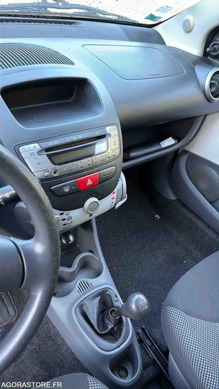 Toyota Aygo - 2009 - 81227kms - FX-147-PK - Car: picture 3 Toyota Aygo - 2009 - 81227kms - FX-147-PK - Car: picture 3