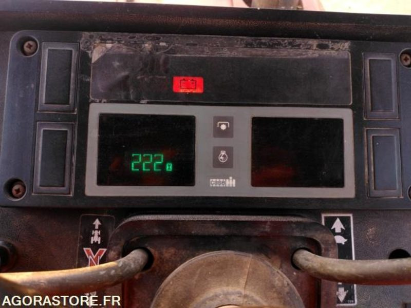 Tracteur CASE 795 XL - Farm tractor: picture 2 Tracteur CASE 795 XL - Farm tractor: picture 2
